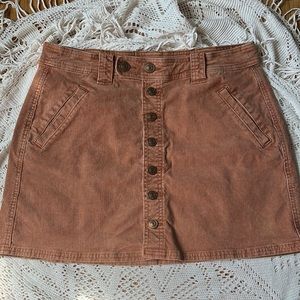 american eagle corduroy high waisted skirt!!!